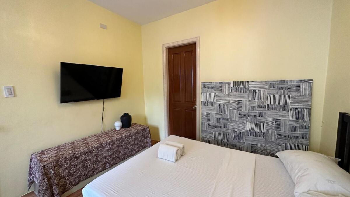 Appartamento Centrally Located Affordable With Kitchen Boracay Island